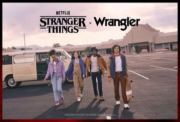 Wrangler ti riporta a Hawkins. / Rivivi l'iconico stile Anni '80 con questa collezione. / Scopri ora!