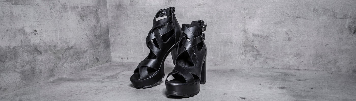 Completa il tuo look! / Scopri le scarpe