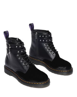 Dr Martens - 1460 Danubio - Stivali in pelle neri con 8 occhielli | ASOS Dr Martens - 1460 Danubio - Stivali in pelle neri con 8 occhielli | ASOS